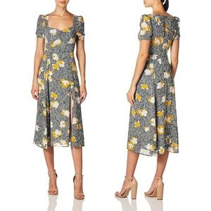 ASTR the label Zenn floral midi dress- size small